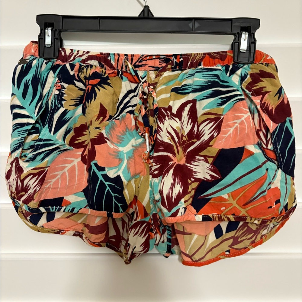Roxy Athletic Shorts Red and Orange Tropical Print - Picture 2 of 3